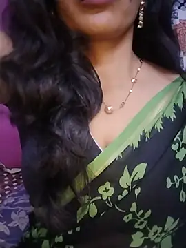 Snapshot of Telugu_angeljanu1 chatting on July 21, 6:54 pm Telugu angeljanu1 online show from July 21, 6:54 pm
