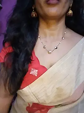 Snapshot of Telugu_angeljanu1 chatting on August 1, 5:34 pm Telugu angeljanu1 online show from August 1, 5:34 pm