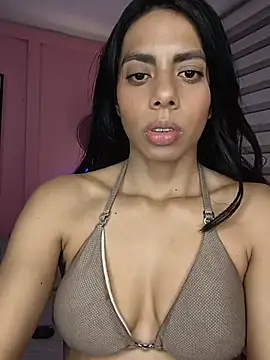 Jasmiinn  online show from June 27, 3:22 am