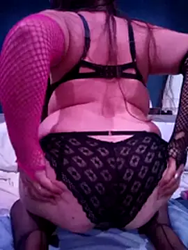 LovelyBunnie17 online show from July 12, 10:12 pm