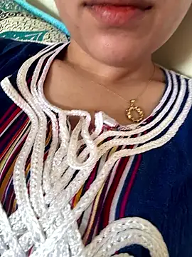 Snapshot of Daloaa_Warda chatting on June 18, 11:03 am Daloaa Warda online show from June 18, 11:03 am
