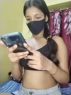 Naina PG online show from July 7, 8:02 pm