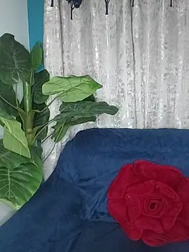 Snapshot of Cupid_Mayra chatting on August 8, 12:29 pm Cupid Mayra online show from August 8, 12:29 pm