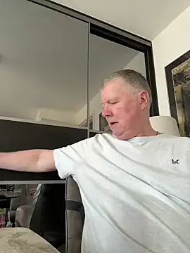 cumboy online show from January 3, 1:03 pm