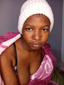 Snapshot of Cherryblush_2 chatting on June 22, 4:31 am Cherryblush 2 online show from June 22, 4:31 am