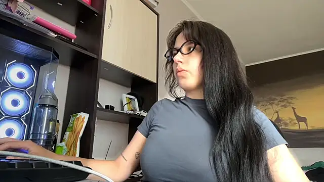 Snapshot of Secret_Vanilla_ chatting on July 3, 12:33 pm Secret Vanilla online show from July 3, 12:33 pm