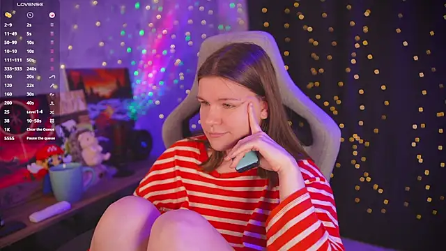 amberlyyy online show from June 17, 2:29 pm