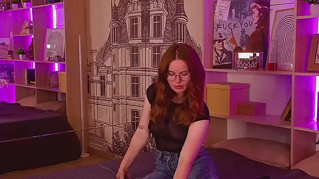 ClaireFlowers online show from July 29, 4:38 pm