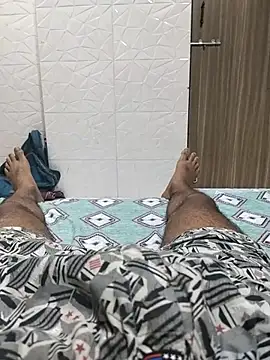 Snapshot of pranit_mumbai1 chatting on July 4, 4:24 pm pranit mumbai1 online show from July 4, 4:24 pm