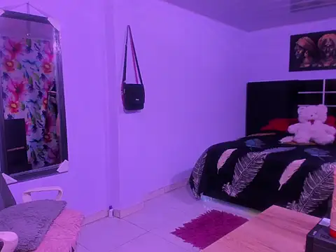 Snapshot of aria_rouss chatting on July 19, 3:05 pm aria rouss online show from July 19, 3:05 pm