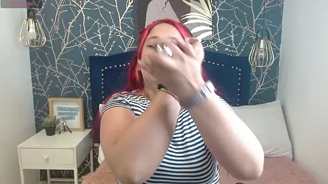 Snapshot of red_liia_tk chatting on July 25, 3:15 am red liia tk online show from July 25, 3:15 am