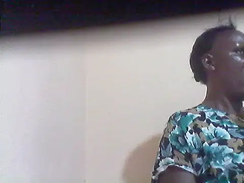 Snapshot of freaky-pussy2 chatting on July 21, 6:10 pm freaky-pussy2 online show from July 21, 6:10 pm