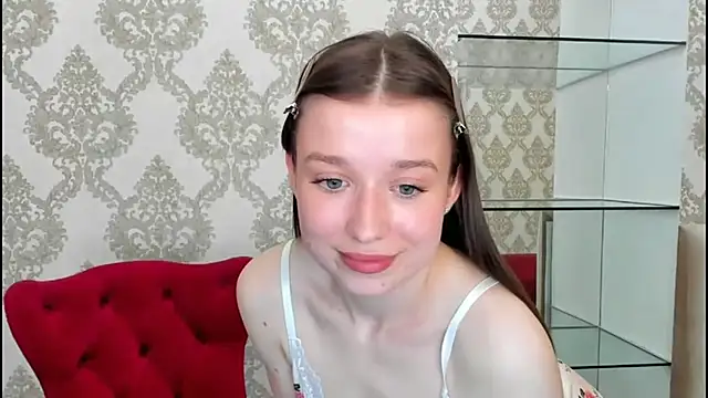 Snapshot of michelle_blus chatting on July 5, 9:27 am michelle blus online show from July 5, 9:27 am