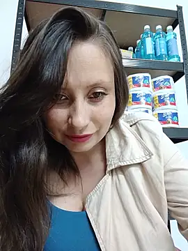 Snapshot of LIA--23 chatting on June 18, 2:54 pm LIA--23 online show from June 18, 2:54 pm