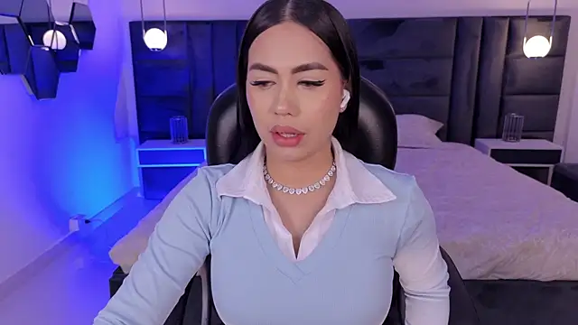 SabrinaMontclair online show from July 5, 6:48 pm