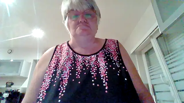 Snapshot of coquinesensuel chatting on July 3, 8:15 pm coquinesensuel online show from July 3, 8:15 pm