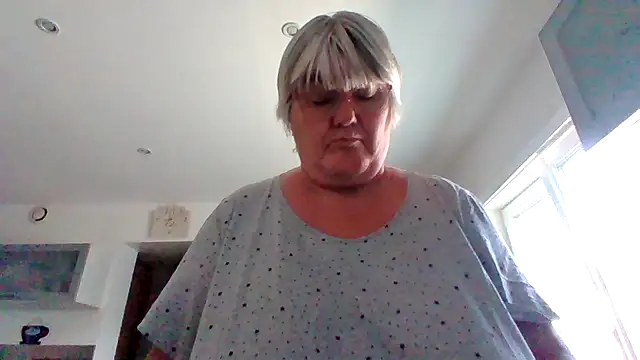 Snapshot of coquinesensuel chatting on July 11, 7:33 am coquinesensuel online show from July 11, 7:33 am