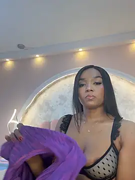 Snapshot of AshleyMorgans chatting on July 1, 8:52 pm AshleyMorgans online show from July 1, 8:52 pm