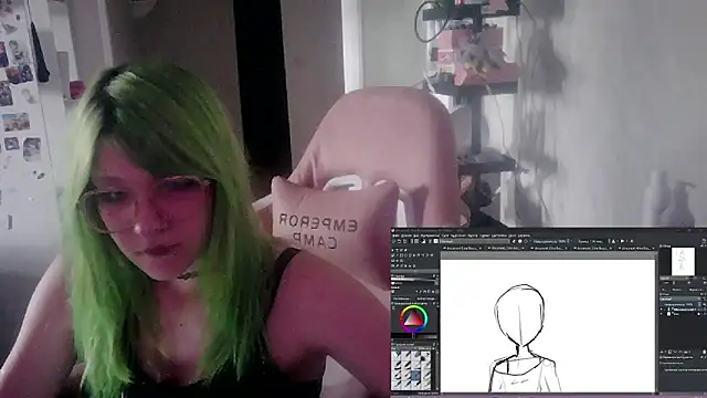 Snapshot of Green_angel chatting on June 18, 10:52 am Green angel online show from June 18, 10:52 am