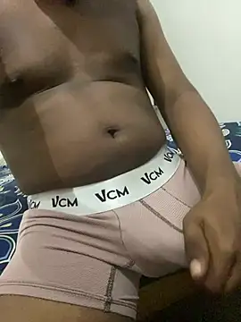 Snapshot of negrito21cmver chatting on July 18, 12:48 am negrito21cmver online show from July 18, 12:48 am
