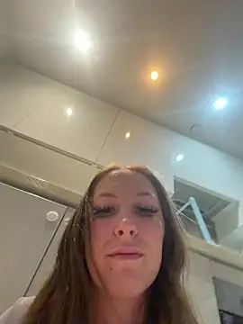 Snapshot of Coleyy_xx chatting on June 30, 7:26 pm Coleyy xx online show from June 30, 7:26 pm