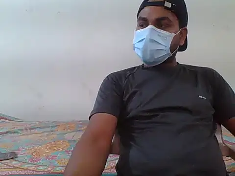 John Justin online show from July 16, 6:03 pm