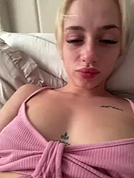 Mialovexox online show from June 24, 5:56 pm