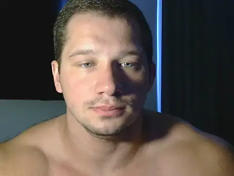 Snapshot of Body_777_ chatting on August 8, 7:21 am Body 777 online show from August 8, 7:21 am
