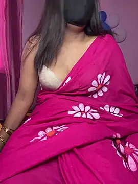 Snapshot of NAUGHTY_PRIYANKAA chatting on June 19, 12:20 pm NAUGHTY PRIYANKAA online show from June 19, 12:20 pm