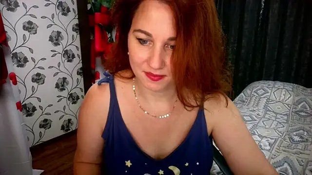 Snapshot of MirandaSummer2 chatting on July 28, 5:34 pm MirandaSummer2 online show from July 28, 5:34 pm