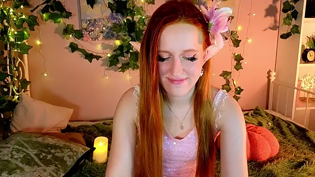 Snapshot of Eva_Bellea chatting on July 4, 9:21 pm Eva Bellea online show from July 4, 9:21 pm