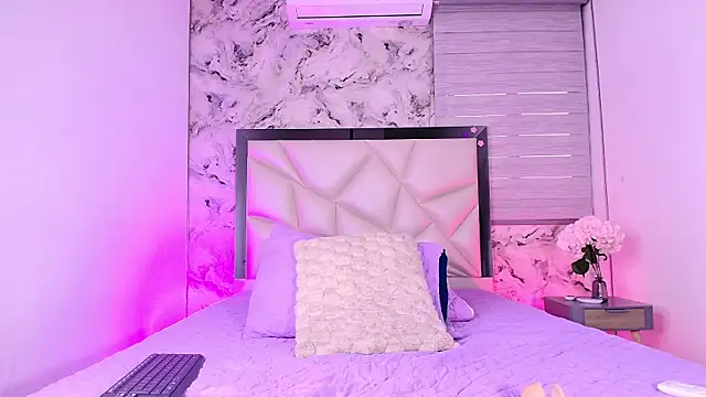 Snapshot of ali_laila chatting on July 16, 7:20 pm ali laila online show from July 16, 7:20 pm
