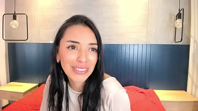 Snapshot of Violeta_Harlow chatting on July 6, 8:33 pm Violeta Harlow online show from July 6, 8:33 pm