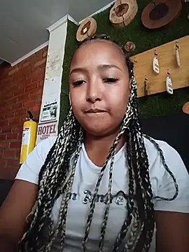 Snapshot of HeLiSa69ebony chatting on July 17, 7:08 pm HeLiSa69ebony online show from July 17, 7:08 pm