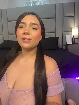 Snapshot of Salo_Angel__ chatting on June 28, 7:53 pm Salo Angel online show from June 28, 7:53 pm