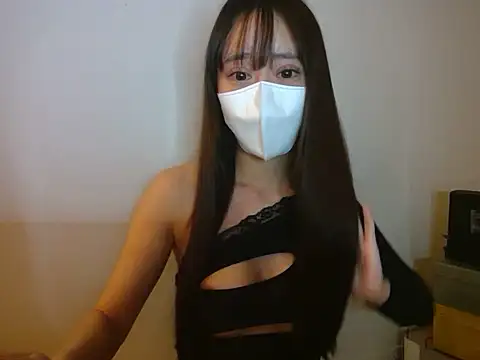 Snapshot of cocochan10 chatting on June 20, 3:59 pm cocochan10 online show from June 20, 3:59 pm