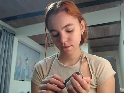 Snapshot of estrella-cutte chatting on August 5, 1:14 pm estrella-cutte online show from August 5, 1:14 pm