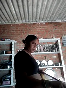 Snapshot of Hot_shiri chatting on July 30, 5:50 am Hot shiri online show from July 30, 5:50 am