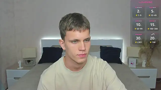 m0neyken online show from July 21, 2:36 am
