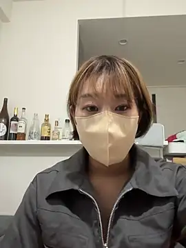 Snapshot of Kirino_o chatting on June 23, 2:31 am Kirino o online show from June 23, 2:31 am