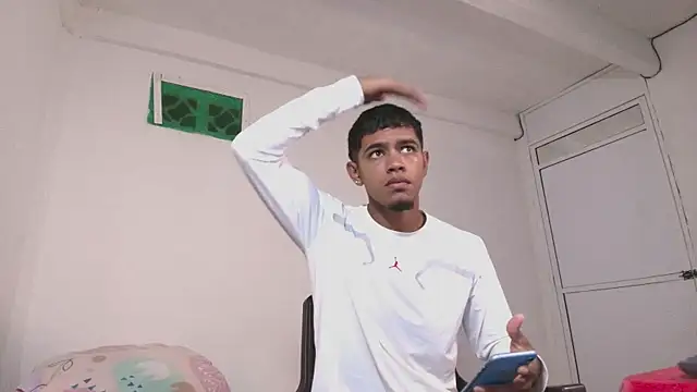 k florez online show from July 20, 9:23 am