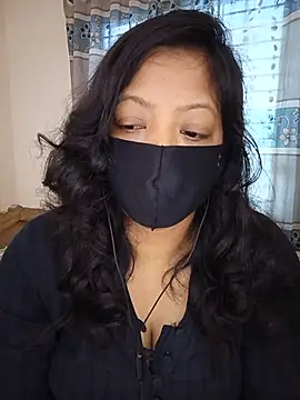 Snapshot of Cute_Ishita103 chatting on July 9, 5:11 am Cute Ishita103 online show from July 9, 5:11 am