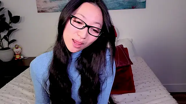 Snapshot of MySweetSofie chatting on October 26, 8:15 pm MySweetSofie online show from October 26, 8:15 pm