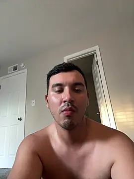 Snapshot of GiannDavis chatting on June 19, 11:19 pm GiannDavis online show from June 19, 11:19 pm