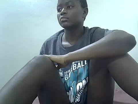 milky gal ebony online show from July 30, 3:11 pm