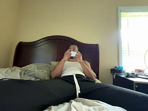 Charmingswoleking online show from June 30, 10:22 pm