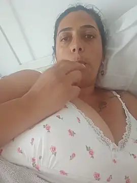 Snapshot of Cataleya_Leya chatting on July 6, 4:53 pm Cataleya Leya online show from July 6, 4:53 pm