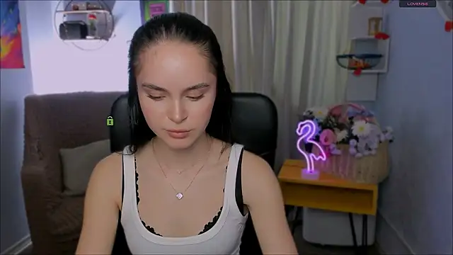 Snapshot of vanesa_lux chatting on July 17, 12:34 pm vanesa lux online show from July 17, 12:34 pm