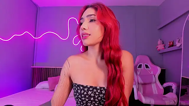 Snapshot of AriiCherry chatting on July 4, 11:38 am AriiCherry online show from July 4, 11:38 am