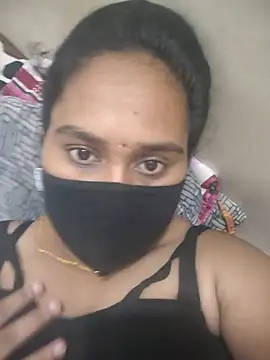 Lundpakadu online show from July 14, 1:06 pm